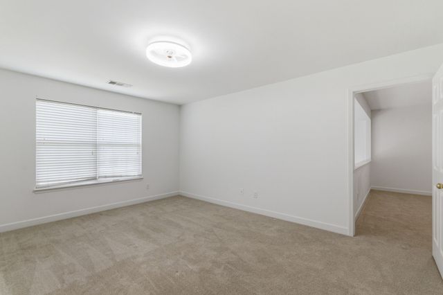 504 Heath Pl, Smyrna, TN 37167