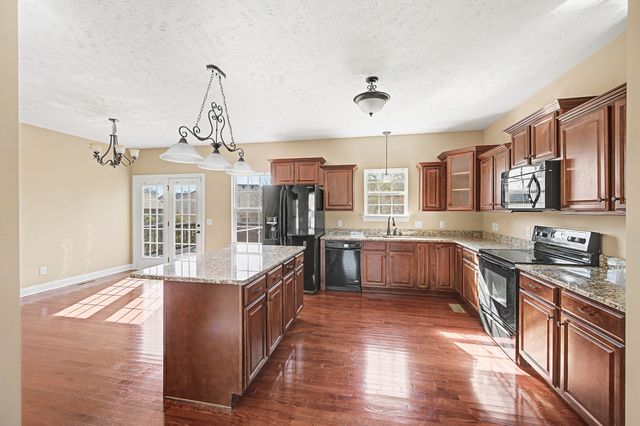 7804 Quimby Ct, Nashville, TN 37211