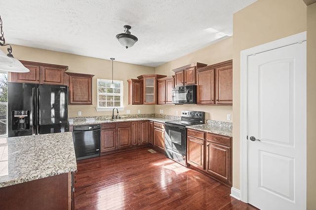 7804 Quimby Ct, Nashville, TN 37211