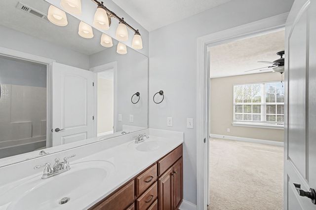 7804 Quimby Ct, Nashville, TN 37211