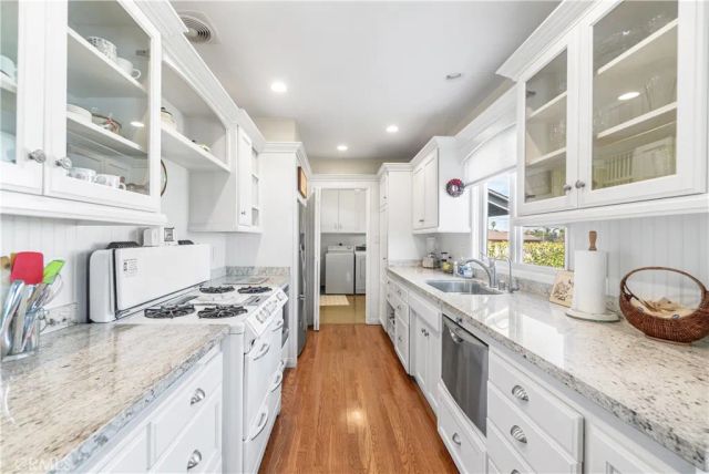 29312 S Highmore, Rancho Palos Verdes, CA 90275