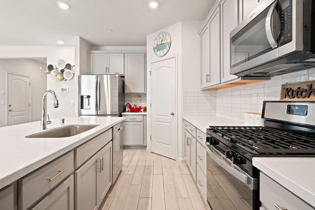 10024 Denali Ln, Stockton, CA 95219