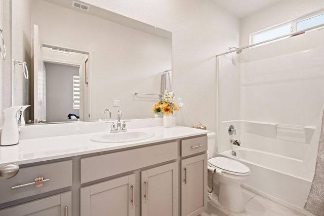 10024 Denali Ln, Stockton, CA 95219