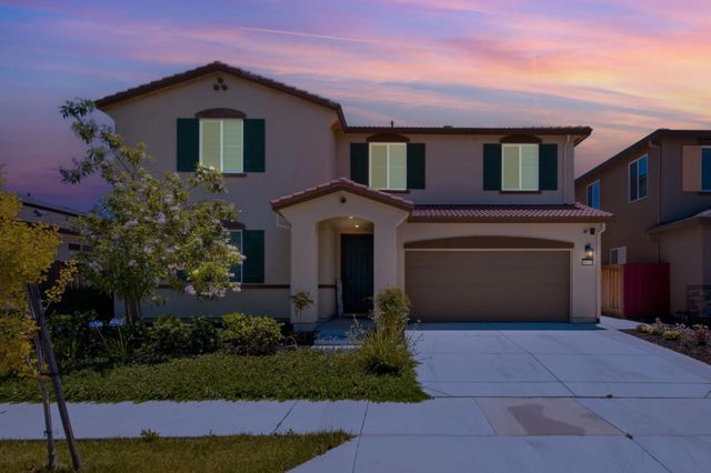10024 Denali Ln, Stockton, CA 95219