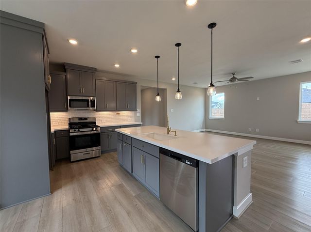 9418 Dearborn Creek Drive, Cypress, TX 77433