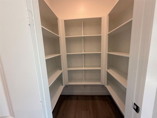 9418 Dearborn Creek Drive, Cypress, TX 77433