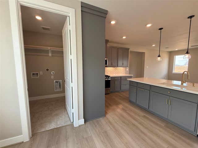 9418 Dearborn Creek Drive, Cypress, TX 77433