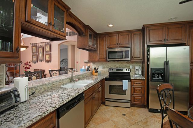 28602 Taos Court, Cathedral City, CA 92234