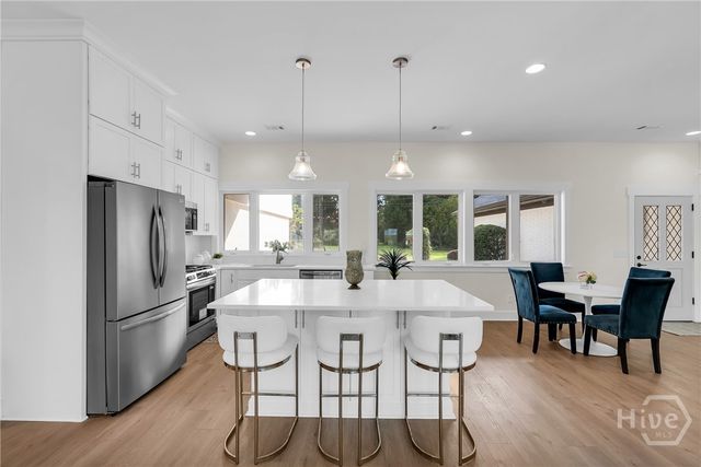 29 Penrose Drive, Savannah, GA 31410