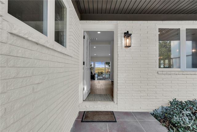 29 Penrose Drive, Savannah, GA 31410