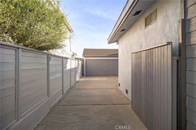 1314 10th, Manhattan Beach, CA 90266