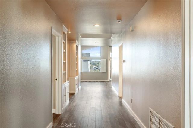 1314 10th, Manhattan Beach, CA 90266