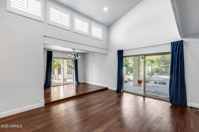 1902 E LINGER Lane, Phoenix, AZ 85020