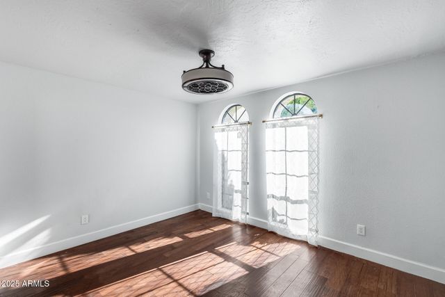 1902 E LINGER Lane, Phoenix, AZ 85020