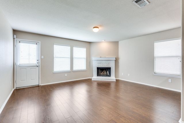 2417 Grand Rapids Drive, Fort Worth, TX 76177
