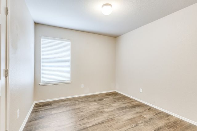 2417 Grand Rapids Drive, Fort Worth, TX 76177