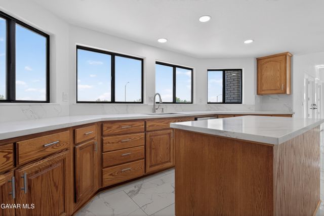 6841 Granada Drive, Palmdale, CA 93551