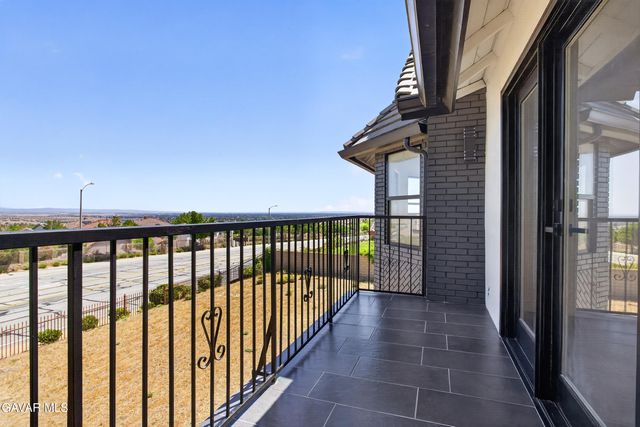 6841 Granada Drive, Palmdale, CA 93551