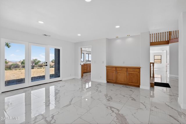 6841 Granada Drive, Palmdale, CA 93551