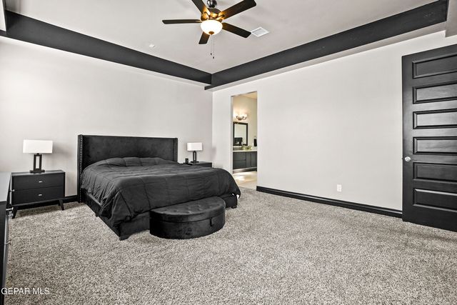 352 EMERALD TREE Lane, Horizon City, TX 79928