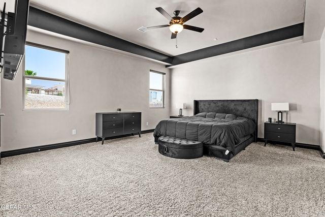 352 EMERALD TREE Lane, Horizon City, TX 79928