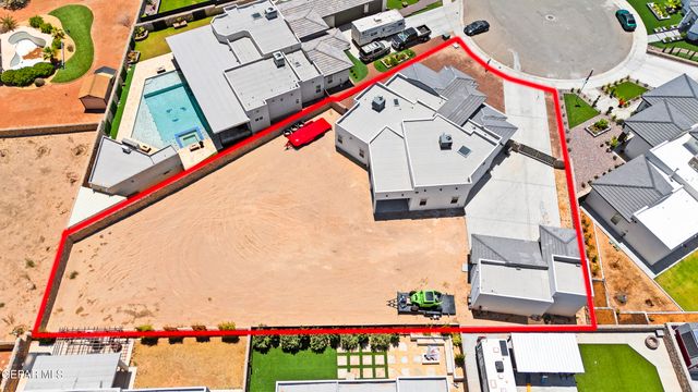 352 EMERALD TREE Lane, Horizon City, TX 79928