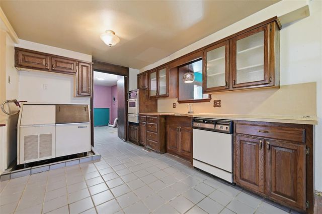 1105 SW 63rd Street, Oklahoma City, OK 73139