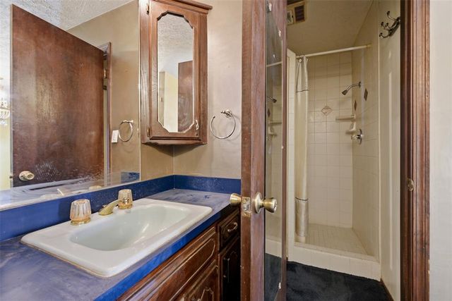 1105 SW 63rd Street, Oklahoma City, OK 73139
