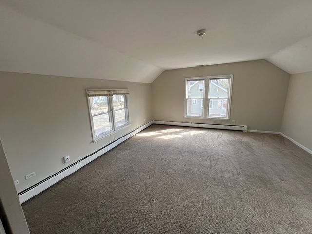 301 W MAIN Street 2, Barrington, IL 60010