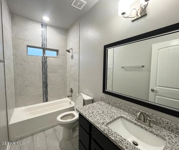 3816 Surmise Street, El Paso, TX 79938