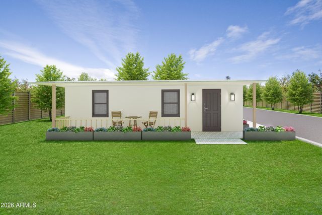 915 W TAMARISK Street, Phoenix, AZ 85041