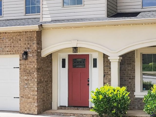616 Lattice Bend, Bonaire, GA 51005