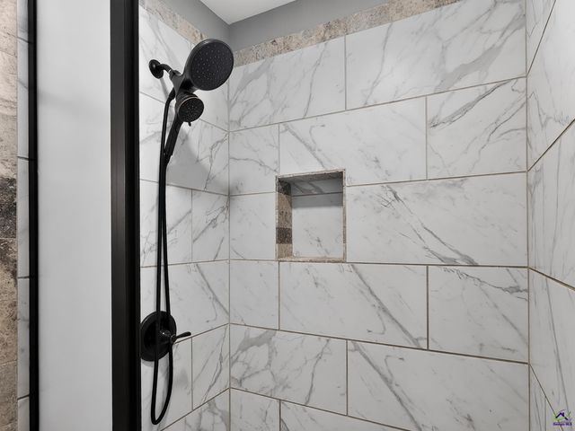 616 Lattice Bend, Bonaire, GA 51005