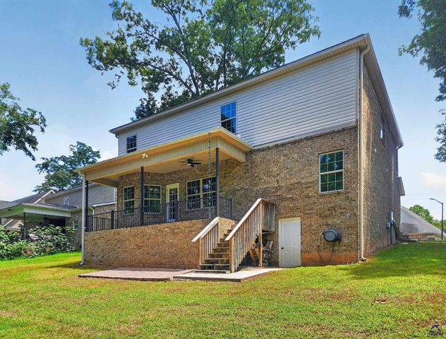 616 Lattice Bend, Bonaire, GA 51005