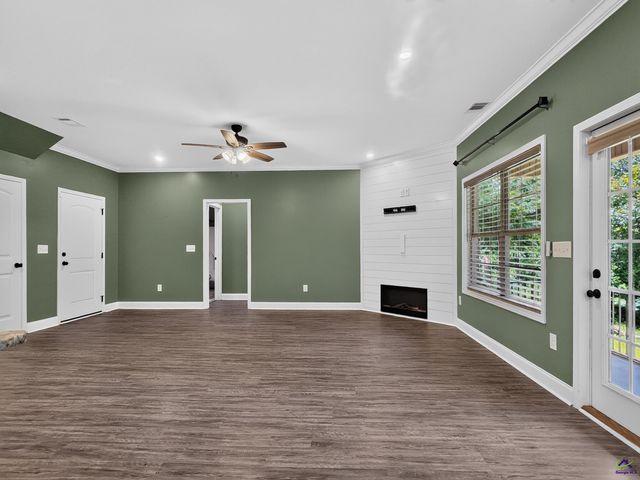 616 Lattice Bend, Bonaire, GA 51005