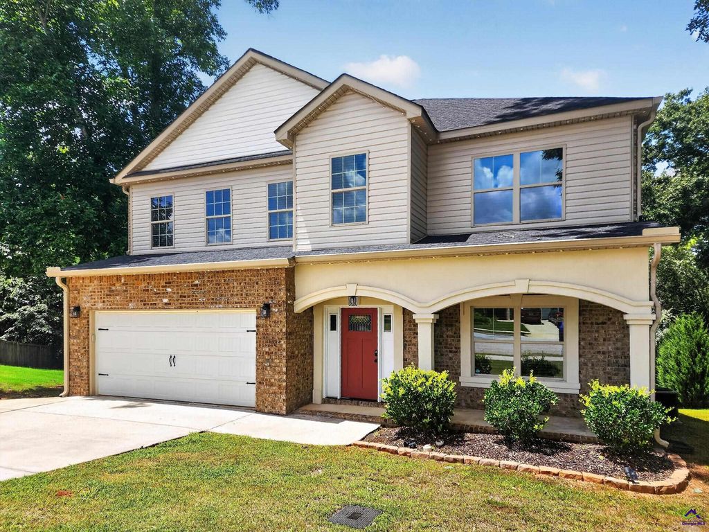 616 Lattice Bend, Bonaire, GA 51005