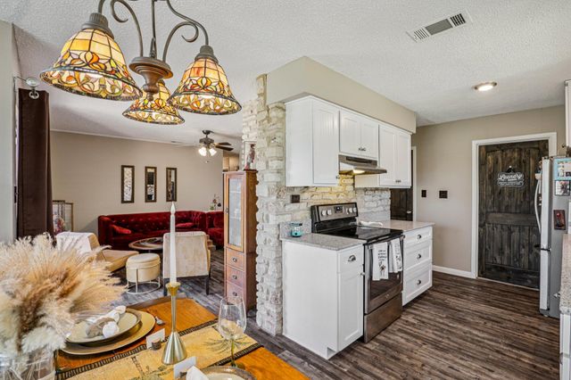 1107 Long Meadow DR, Round Rock, TX 78664