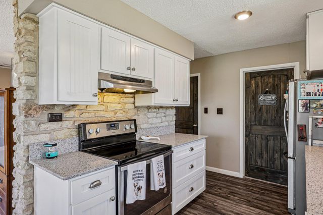 1107 Long Meadow DR, Round Rock, TX 78664