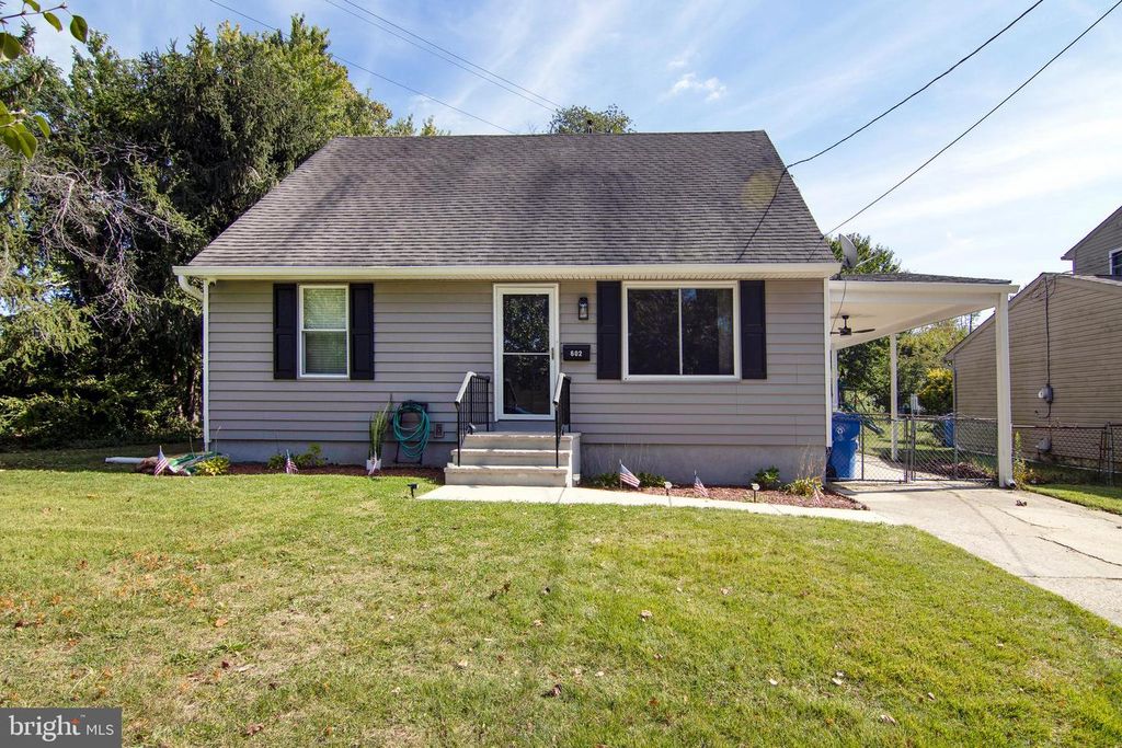 602 PINE ST, Florence, NJ 08518