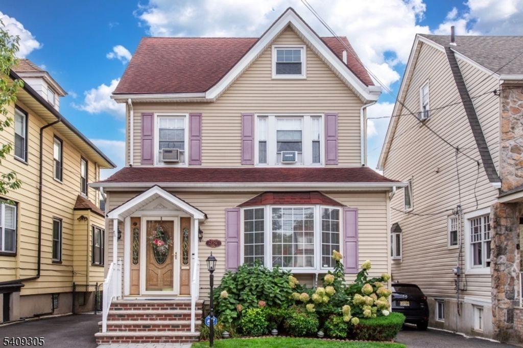 229 77Th St, North Bergen Twp., NJ 07047