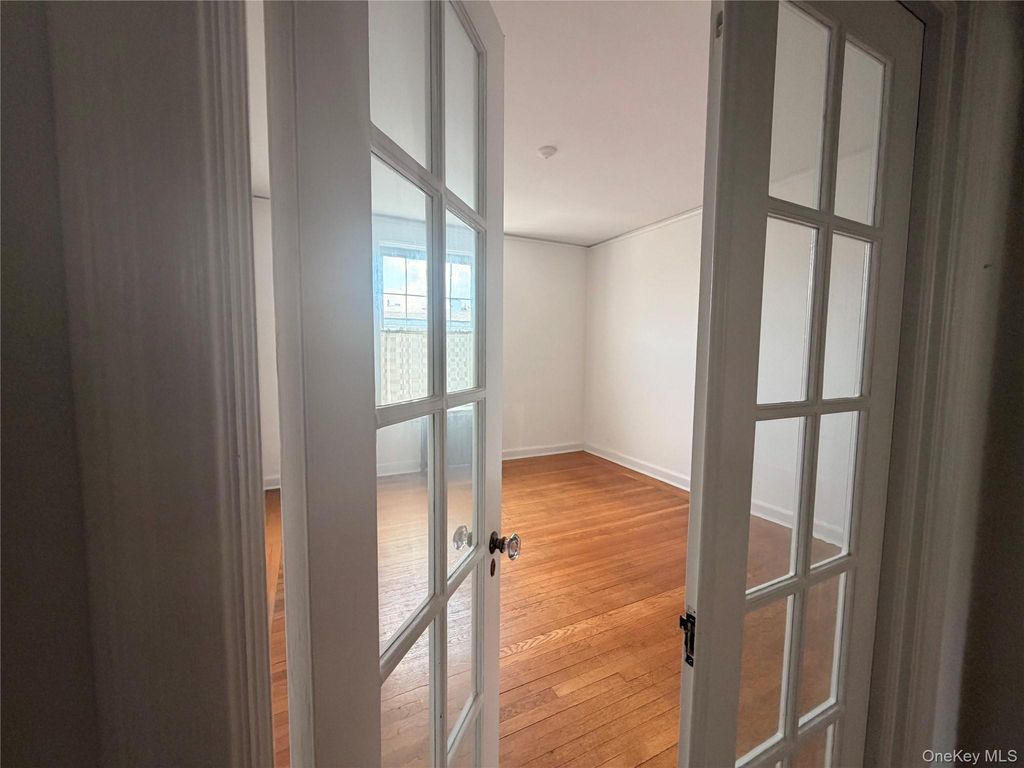 37-22 85th Street 42, Jackson Heights, NY 11372 — photo 2