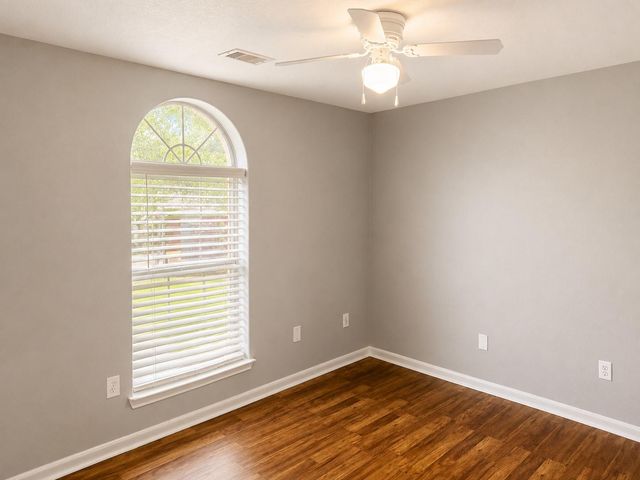 4818 S Fairfax Village Circle, Spring, TX 77373