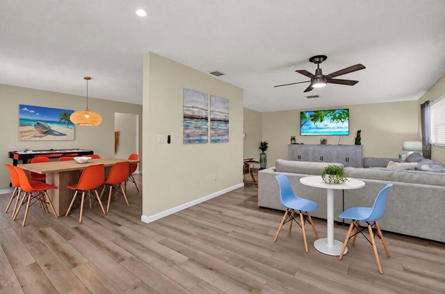 8253 137TH LANE, Seminole, FL 33776
