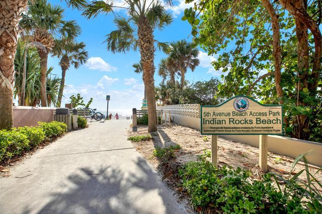 8253 137TH LANE, Seminole, FL 33776