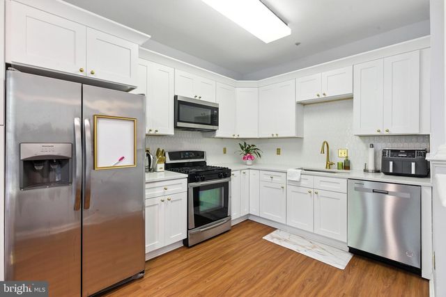 8244 QUILL POINT DR, Bowie, MD 20720