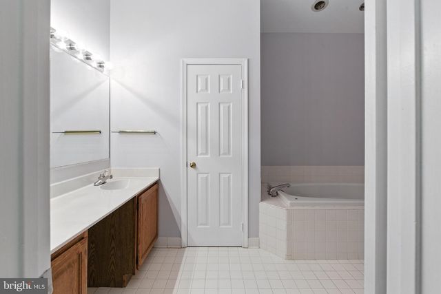 8244 QUILL POINT DR, Bowie, MD 20720