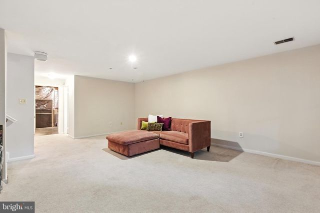 8244 QUILL POINT DR, Bowie, MD 20720