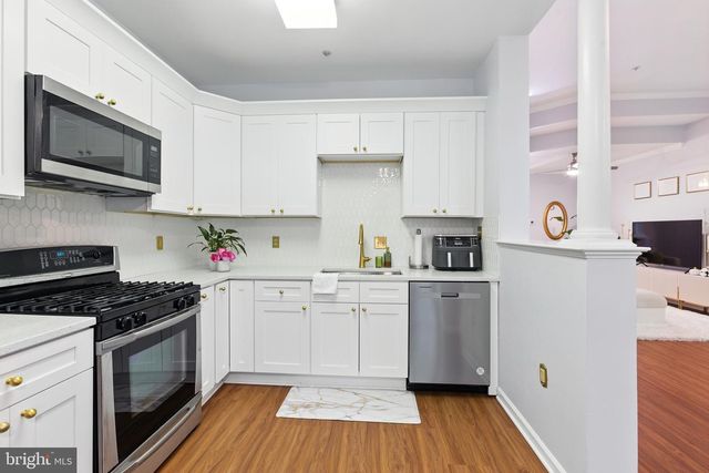 8244 QUILL POINT DR, Bowie, MD 20720