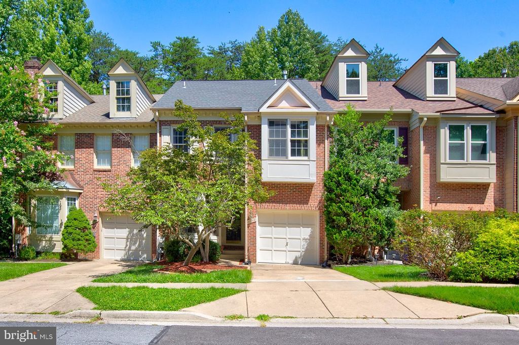 8244 QUILL POINT DR, Bowie, MD 20720