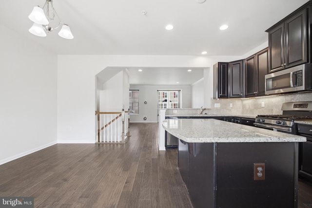 20 TWOMEY CT, Wyncote, PA 19095